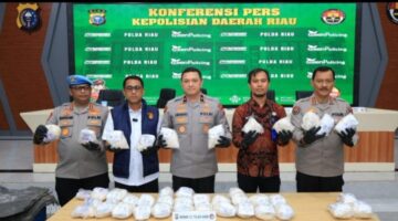 Polda Riau Amankan Heroin dari Dua Tersangka di Bengkalis, Ditaksir Bernilai Rp68 Miliar