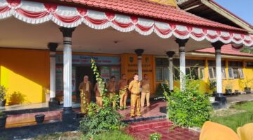 Apel Bersama Pegawai, Camat Kuantan Tengah Tekankan Pelayanan Publik