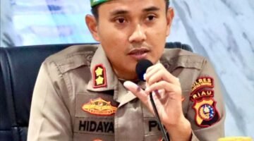 Polres Kuansing Tindak 12 Lokasi PETI dalam Sepekan, 25 Rakit dan 5 Mesin Robin Dimusnahkan